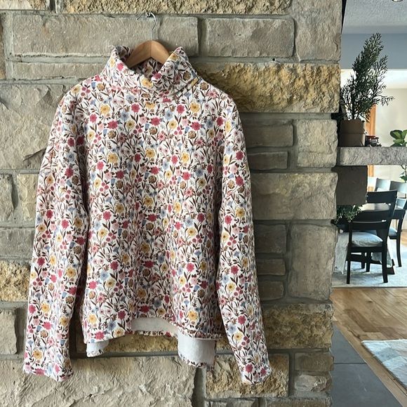Tops - Custom Made Fleece Lined Turtleneck Sweatshirt Floral Pattern Size XXL